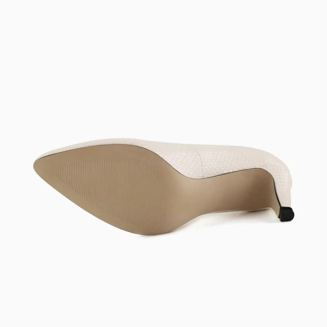 Cortland St Pump, Women